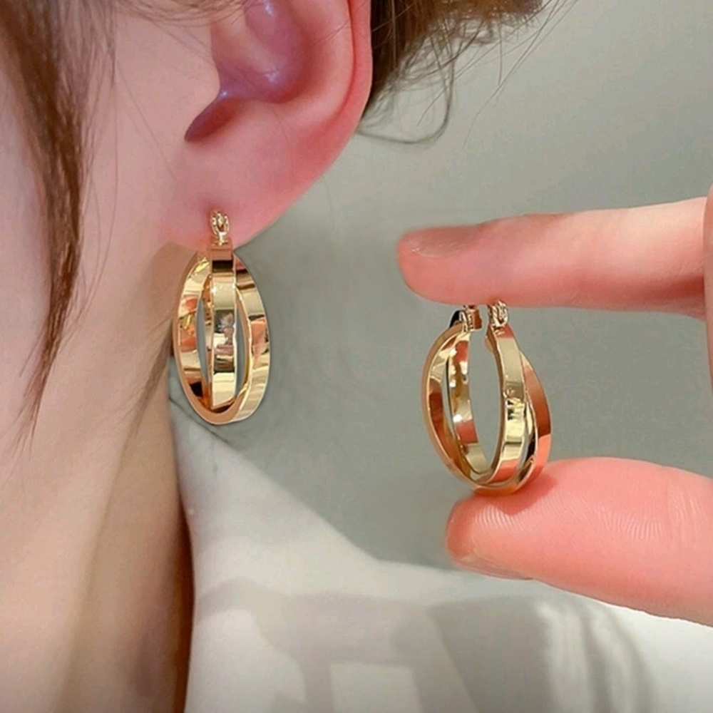 18K Gold Plated Double Intertwined Hoop Earrings 1.18"x.95" NWOT
